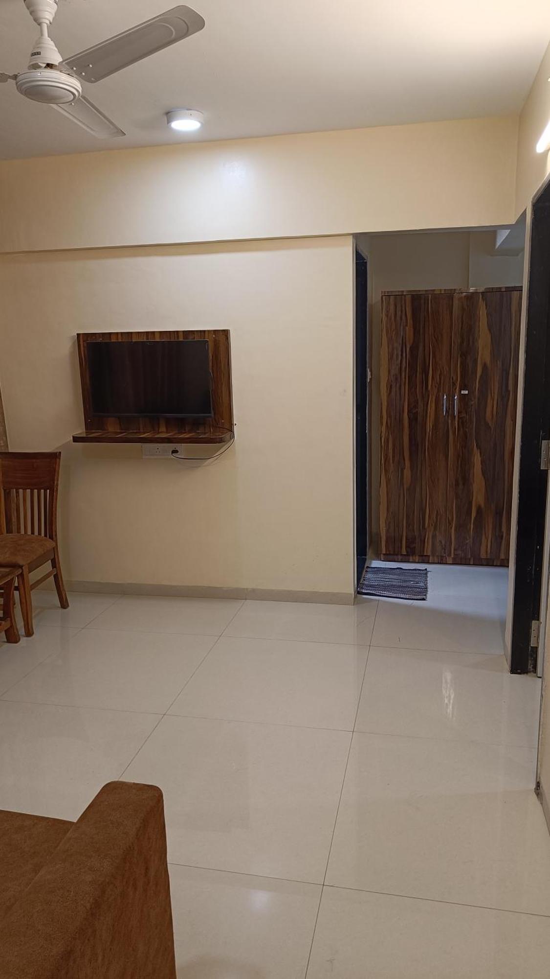 Hotel Divine Residency à Navi Mumbai Extérieur photo
